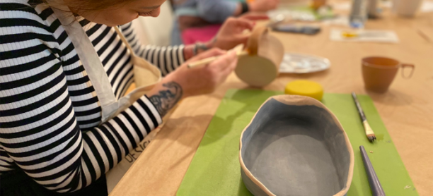 Cursul de ceramică – design de obiect revine într-o nouă formulă!